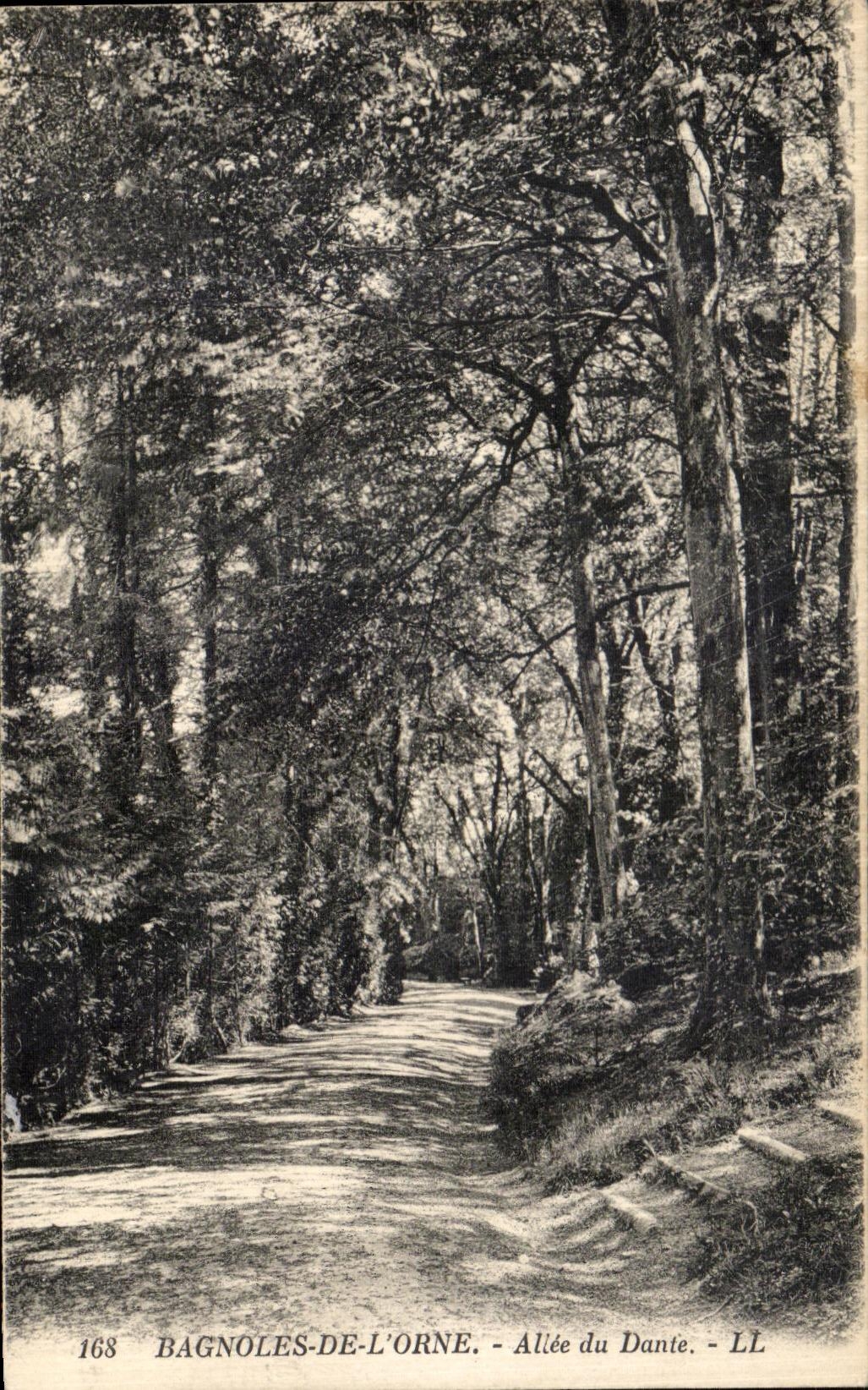 Bagnolles-de-l'Orne — Allée du Dante — LL