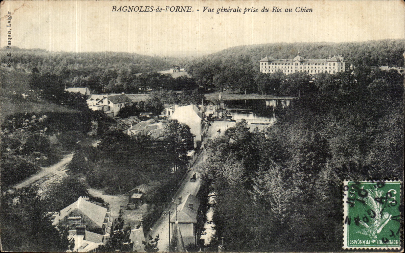 CPA Bagnoles De L Orne Vue Generale Prise de Roc au Chien 