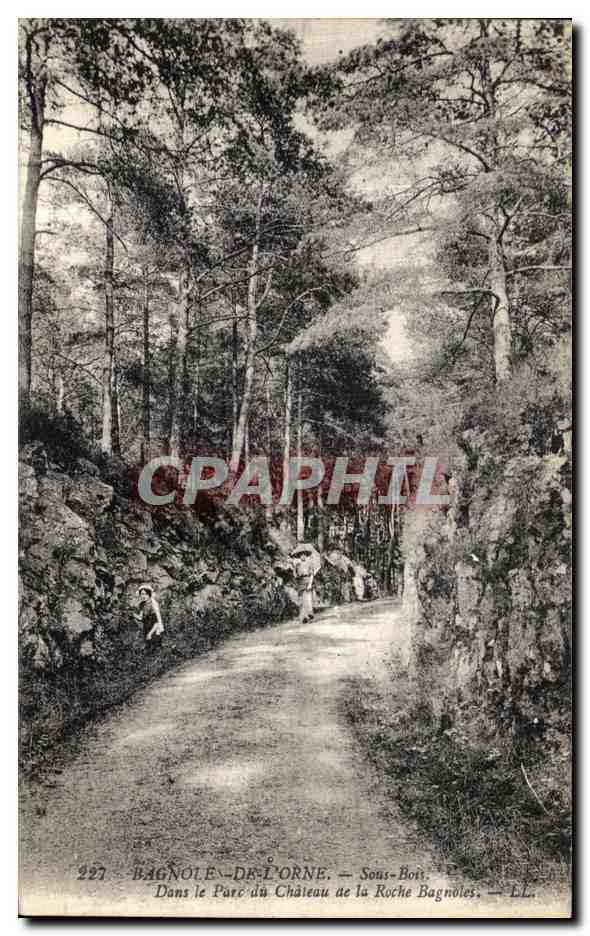 Bagnole-de-l'Orne — En el Parque del Castillo de La Roche-Bagnoles — LL, n°227