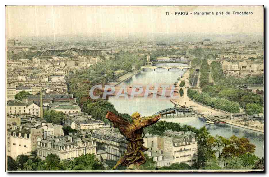 CPA Paris Panorama pris du Trocadero