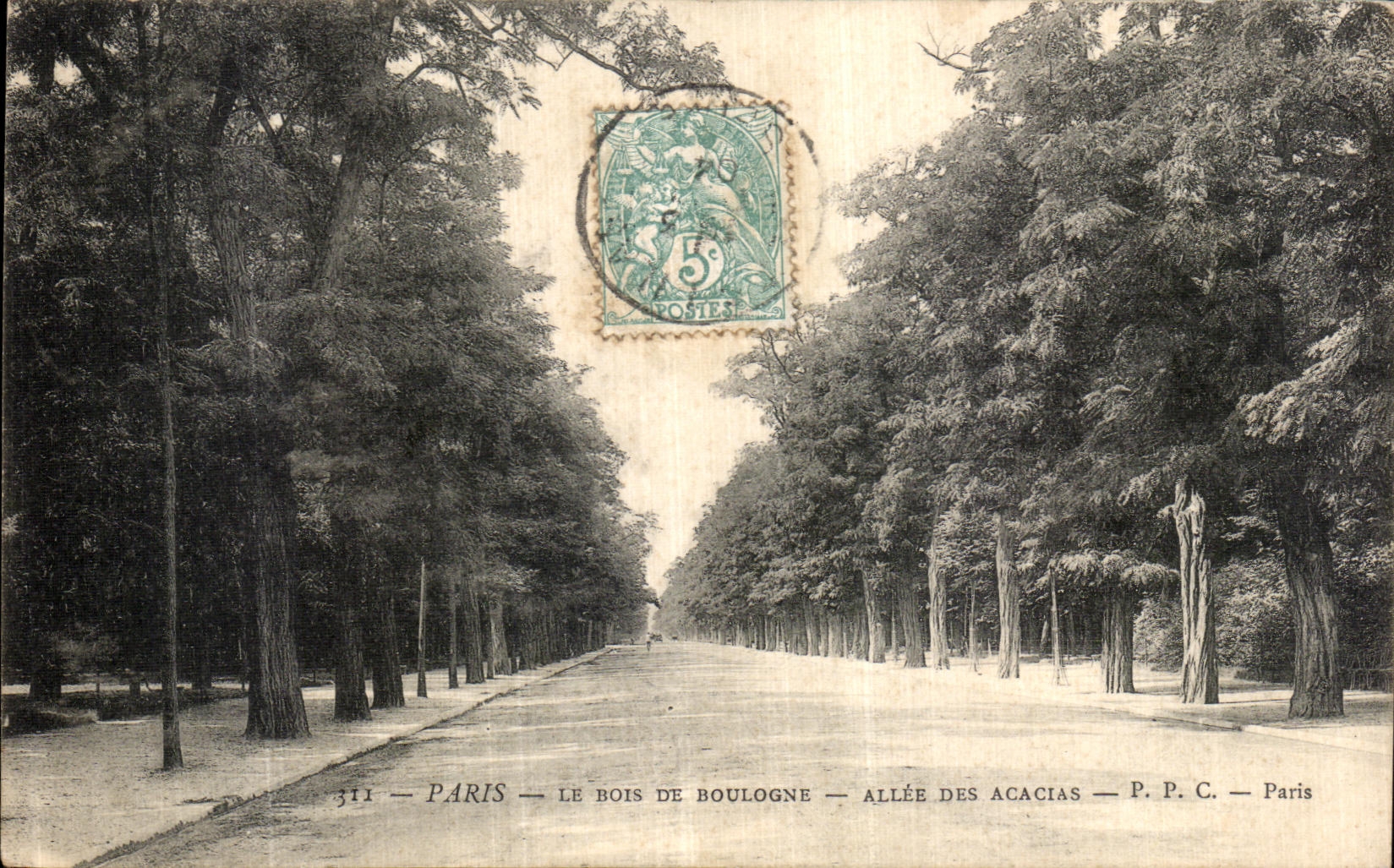 CPA Paris Le Bois de Boulogne Allee des Acacias