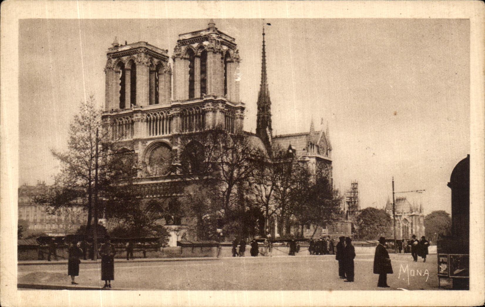 CPA Les Petits Tableaux De Paris La Cathedrale Notre Dame et le Quai de