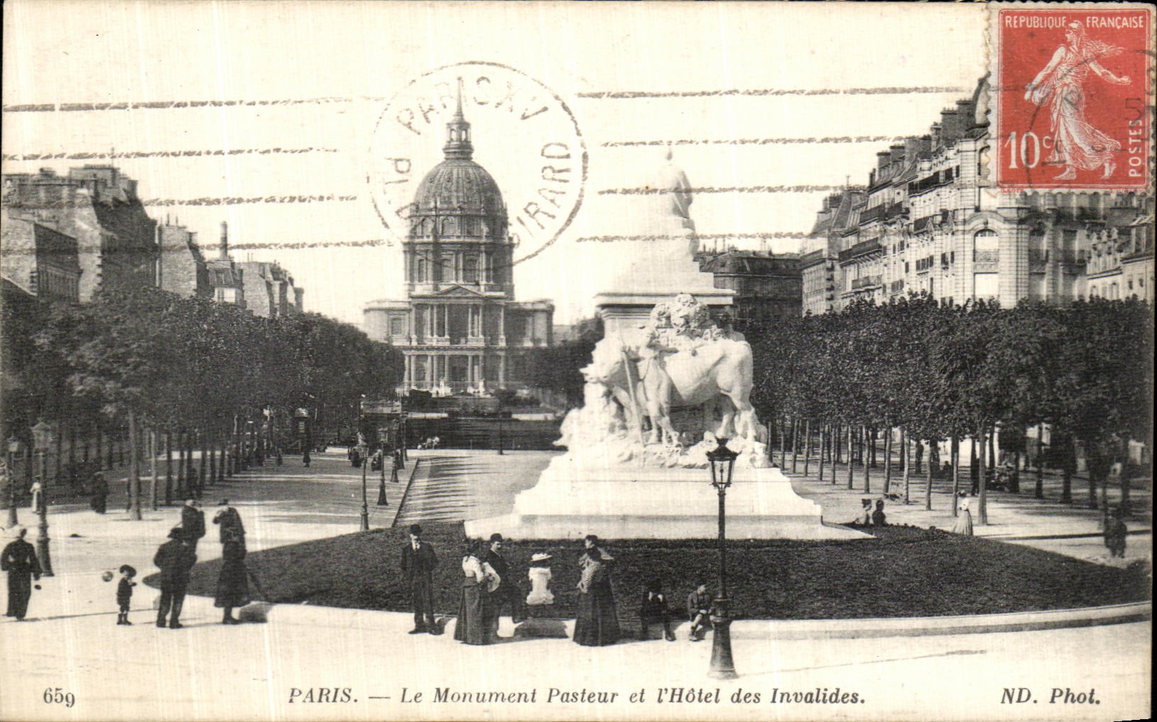 CPA Paris Le Monument Pasteur de L Hotel des Invalides