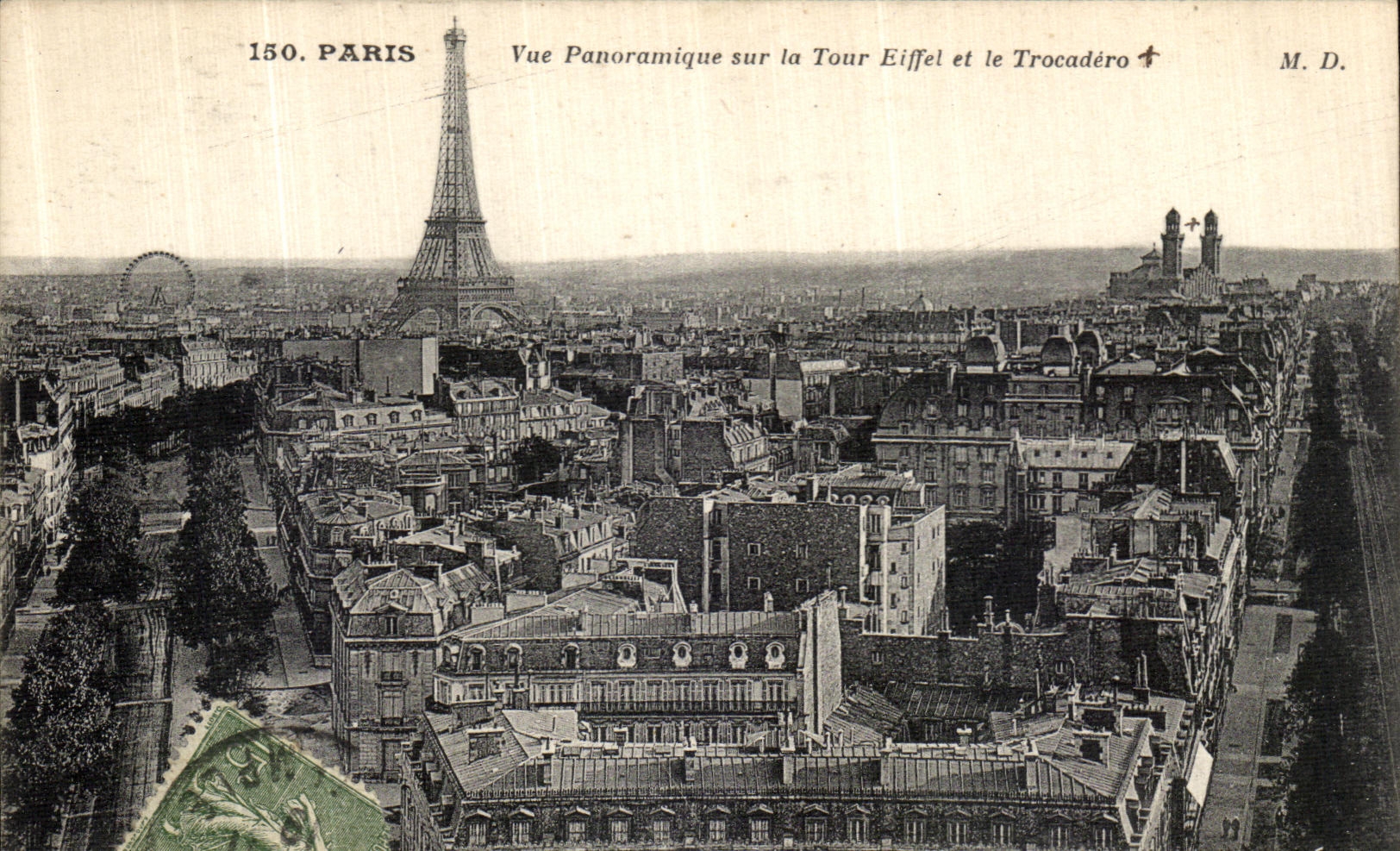 CPA Paris Vue Panoramique sur la Tour Eiffel et le Trocadero
