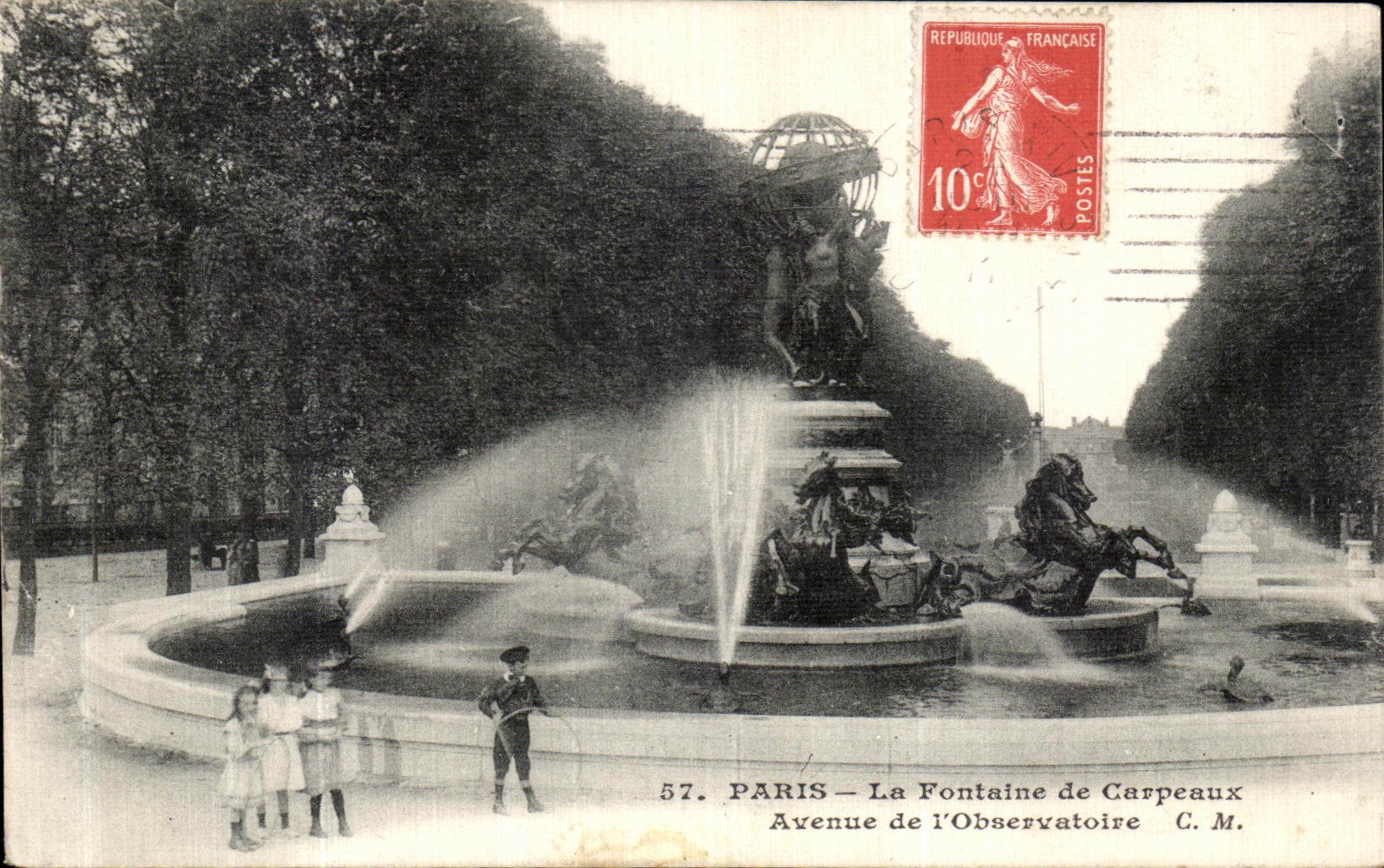 CPA Paris La Fontaine de Capeaux Enfant observatoire