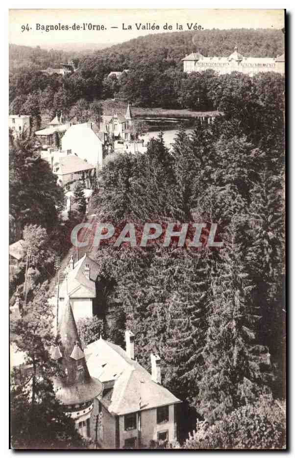 CPA Bagnoles de l Orne La Vallee de la Vee