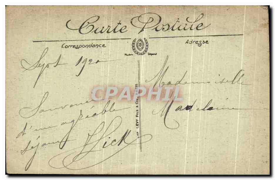 Bagnolles-de-l'Orne — Un Sous-Bois avec l'Établissement Thermal — Éditeur Lévy Fils & Cie, n° 37 — Reverso