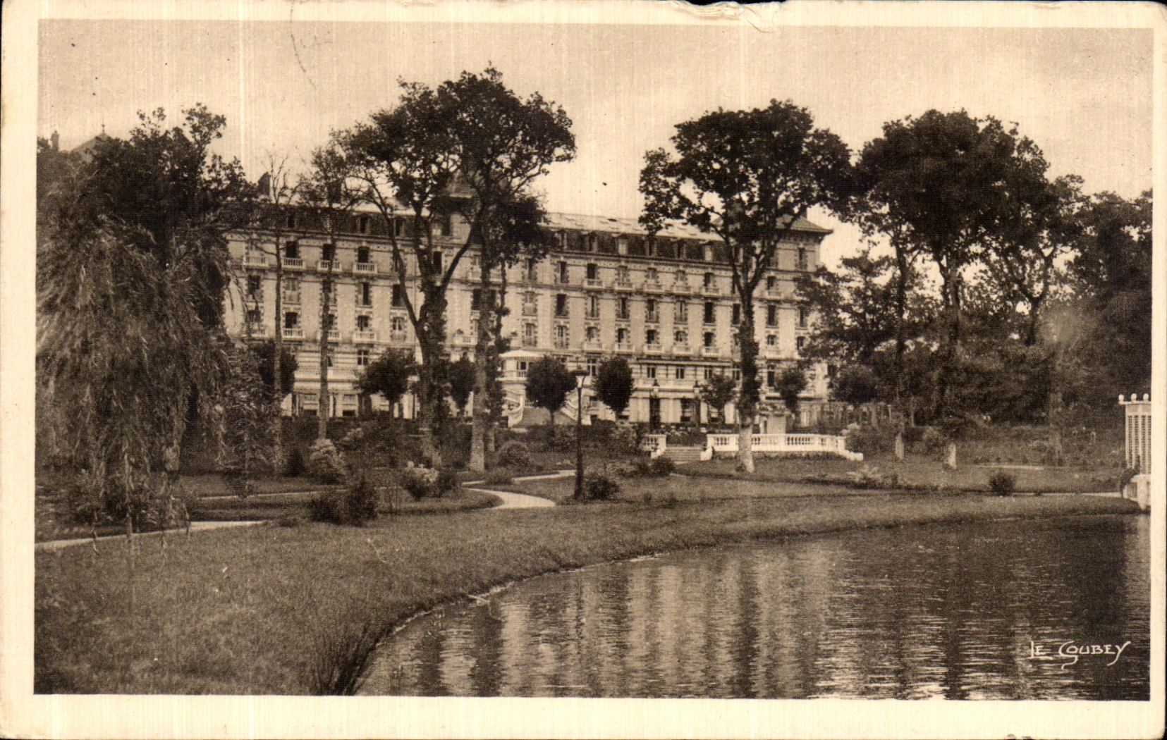 Hôtel La Normandie Pittoresque — Bagnoles-de-l'Orne — éditeur Le Gubley
