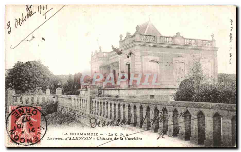CPA La Normandie La C P A Environs d Alencon Chateau de la Cuseliere