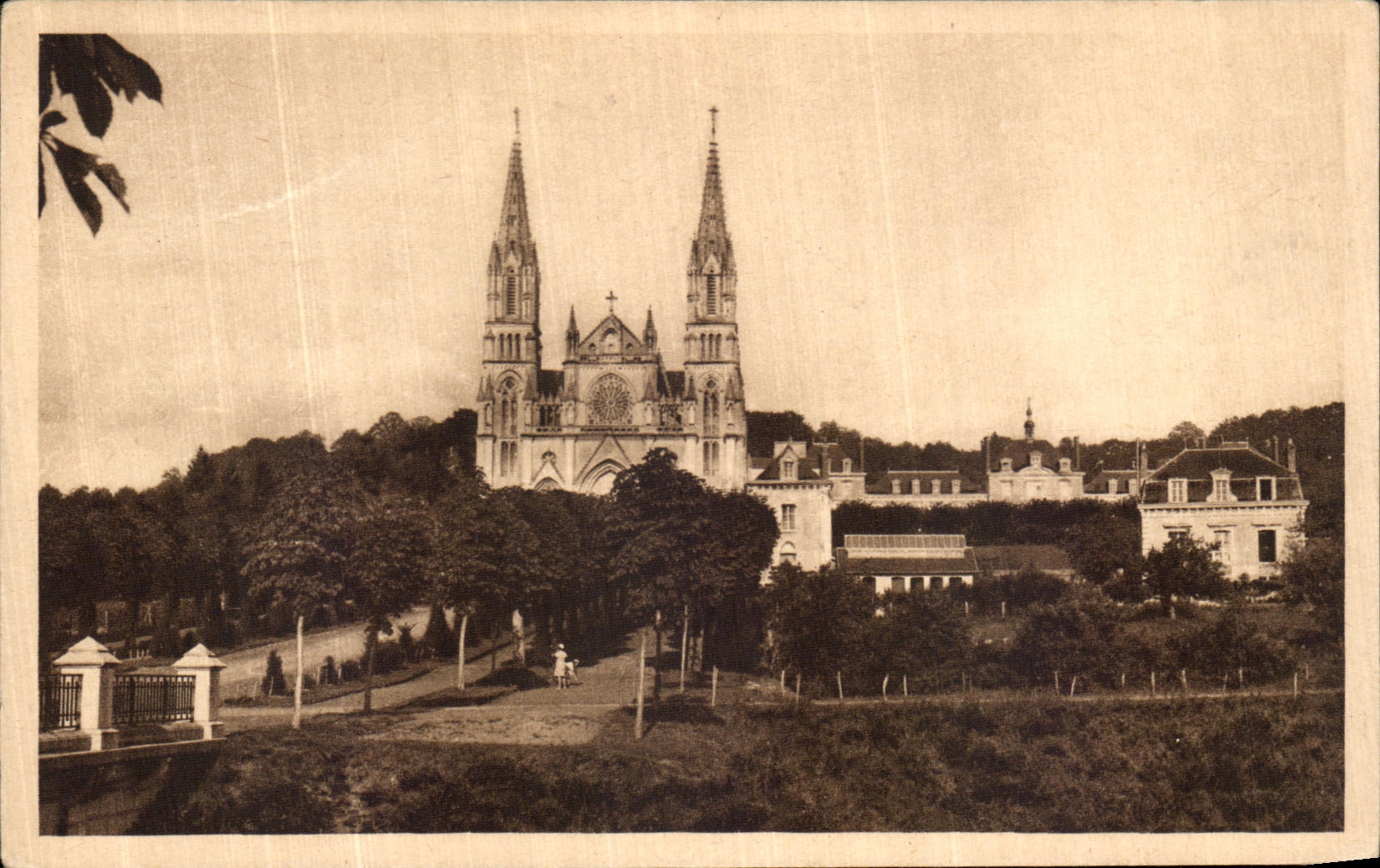 CPA Tourouvre Les Environs La Chapelle Montligeon
