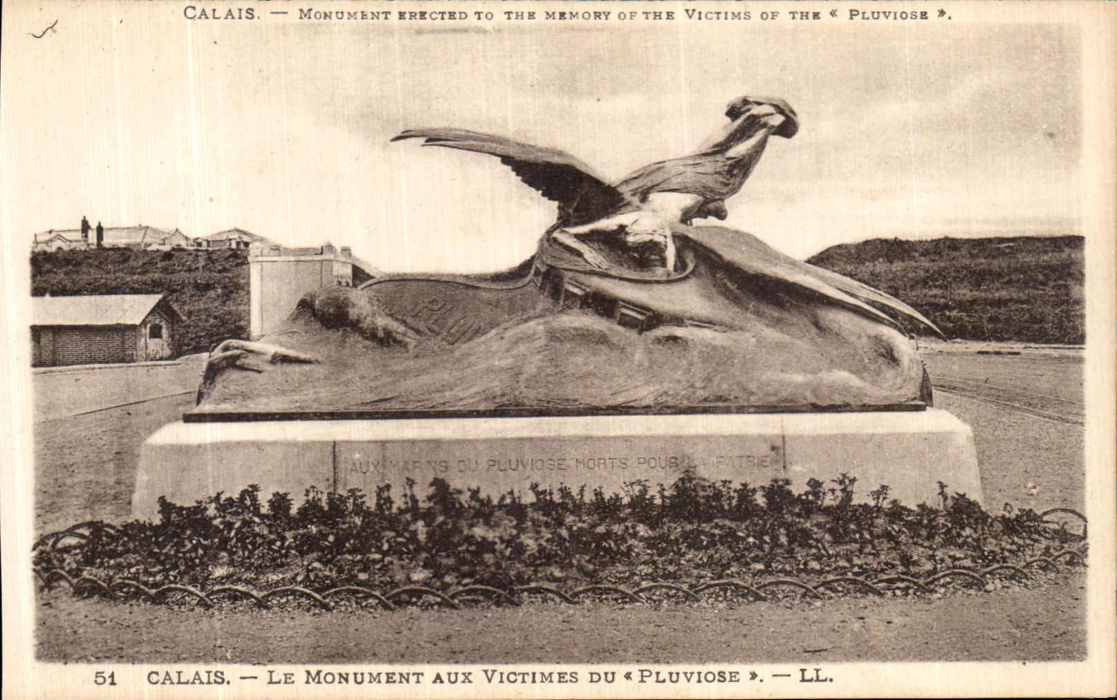 Calais — Monument aux victimes du « Pluviose » — LL. n°51