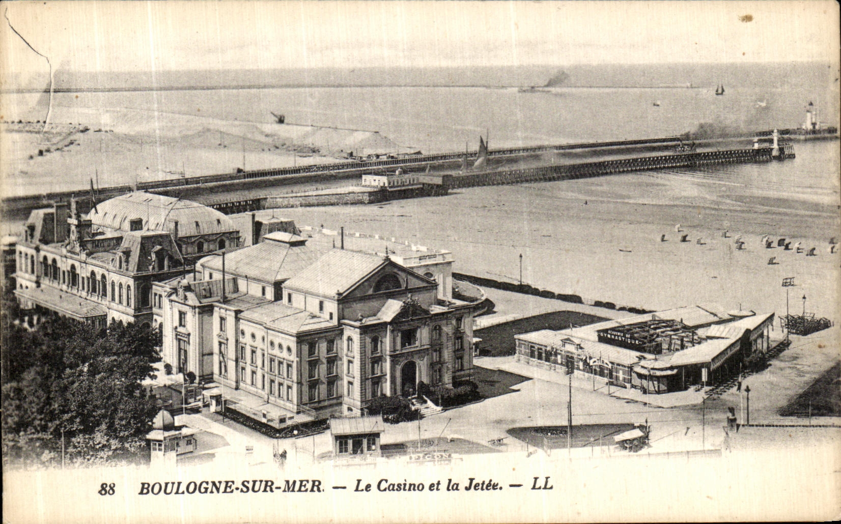 Boulogne-sur-Mer — El Casino y el Muelle — LL
