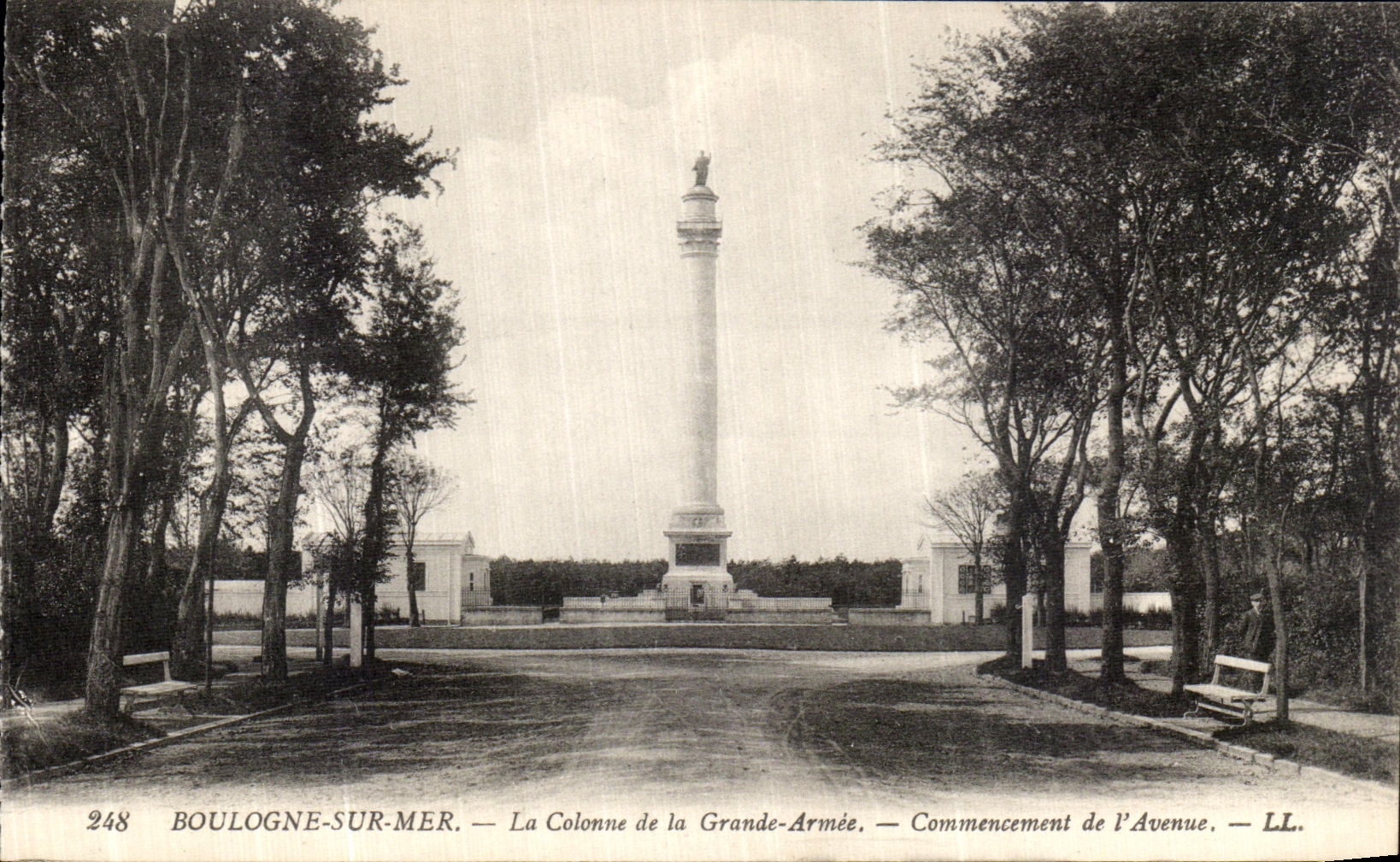 Boulogne-sur-Mer — La Columna de la Gran Armée — Comienzo de la Avenida — LL. — N° 248