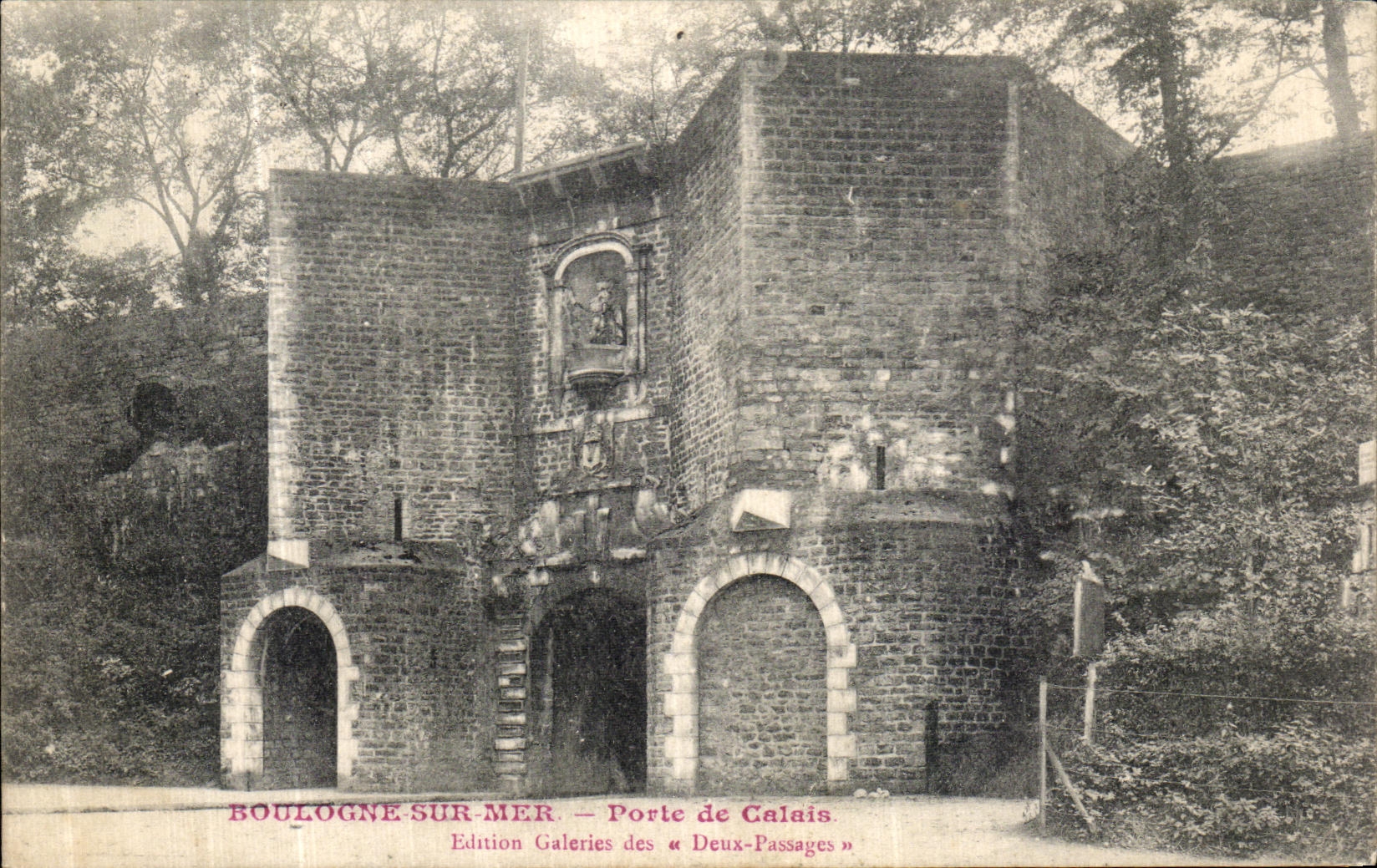 Boulogne-sur-Mer — Puerta de Calais — Edición Galeries des « Deux-Passages »