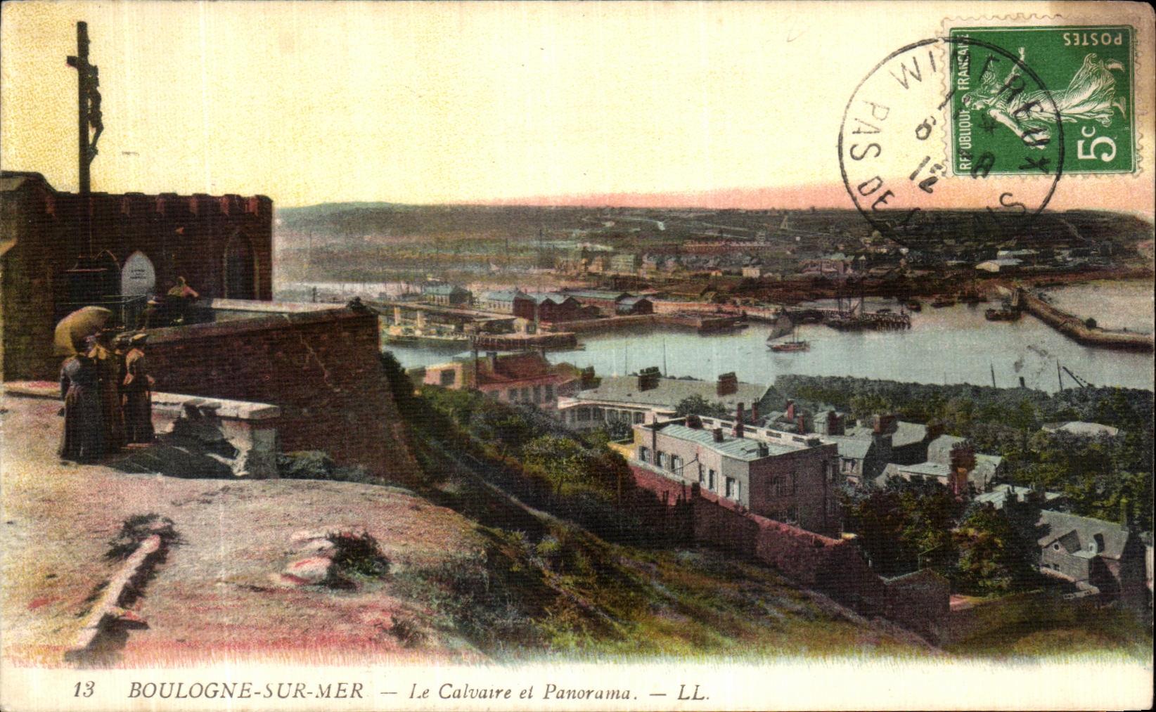 CPA Boulogne Sur Mer Le Calvaire et Panorama