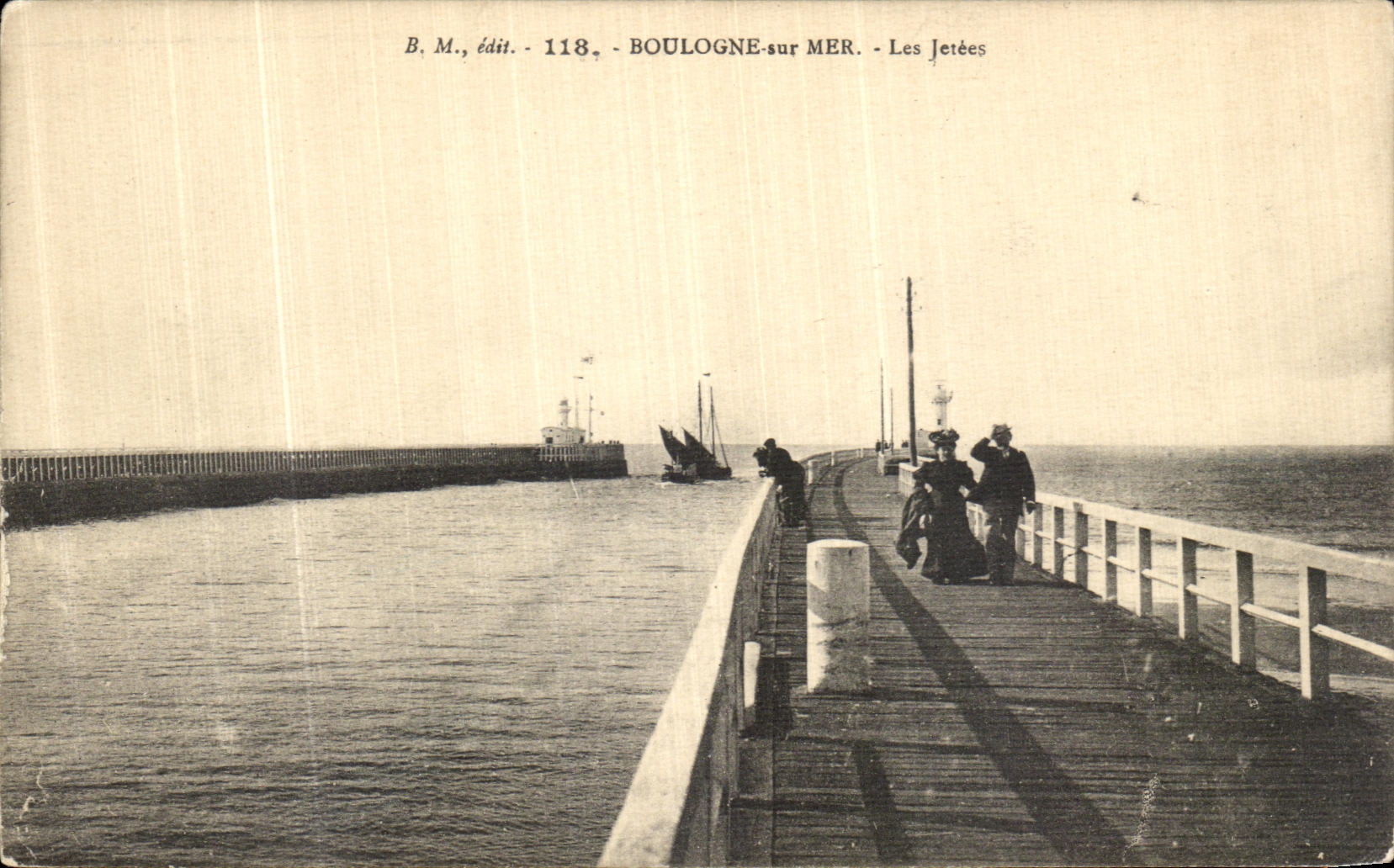 Boulogne-sur-Mer — Les Jetées — B.M., édit. - 118
