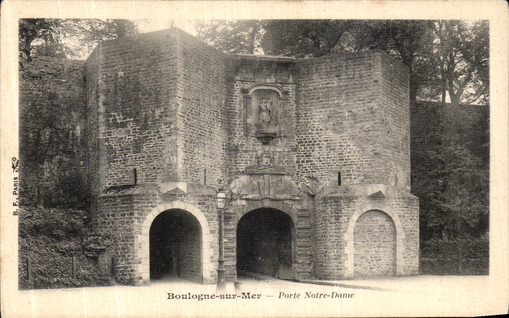 Boulogne-sur-Mer — Porte Notre-Dame — B.F. Paris