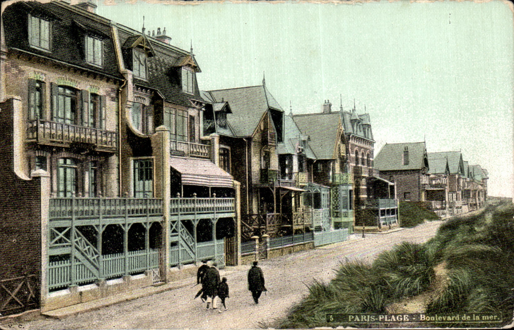 Paris-Plage - Boulevard de la mer — vue de bâtiments côtiers — V.C. éditeur