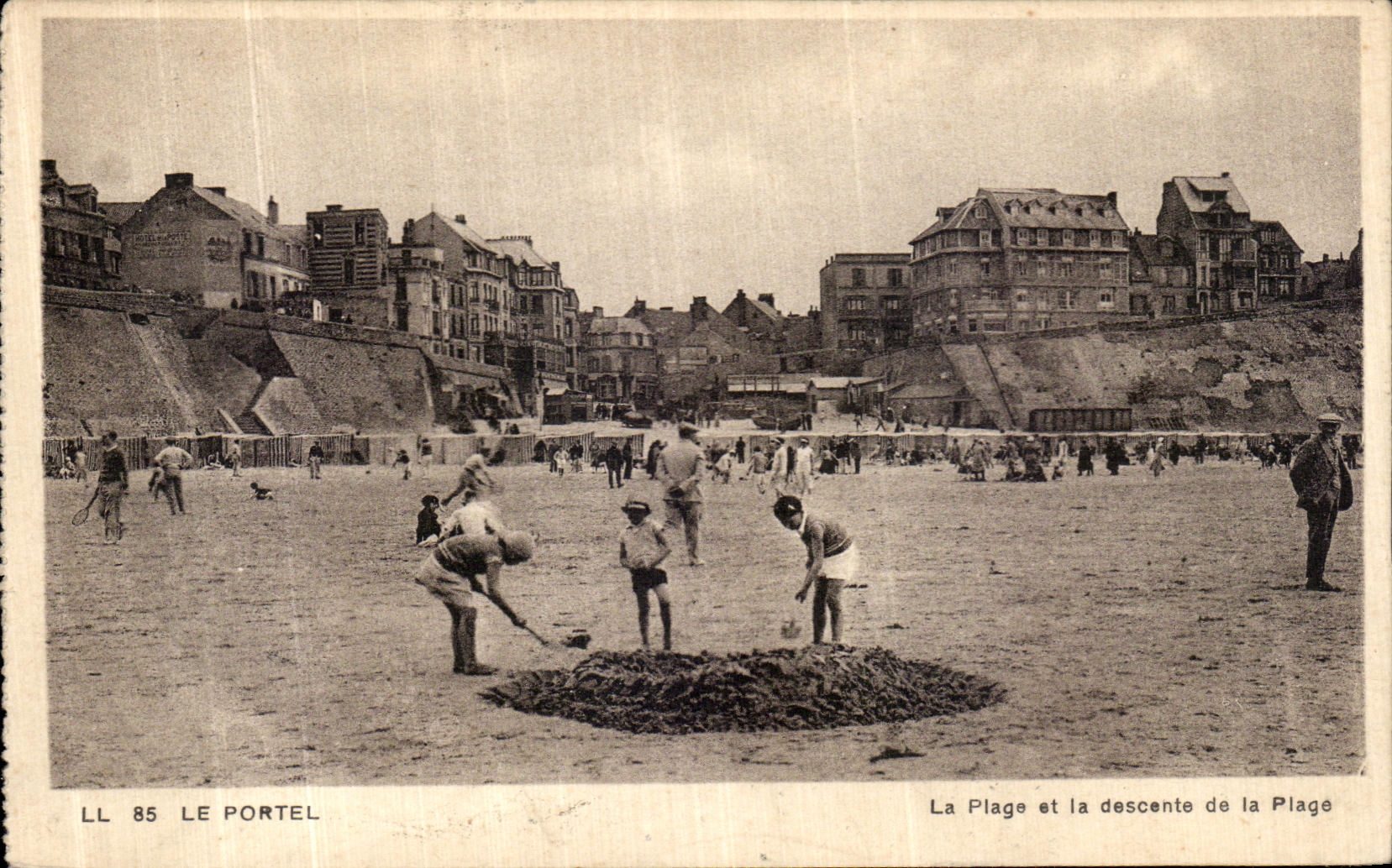 Le Portel — La Plage et la descente de la Plage — LL 85
