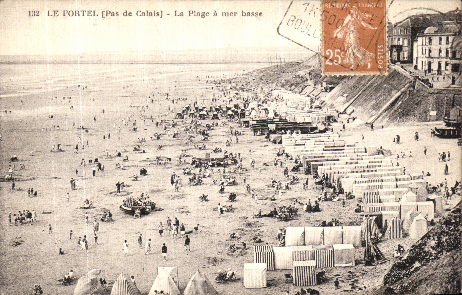 CPA Le Portel La Plage a Mer Basse