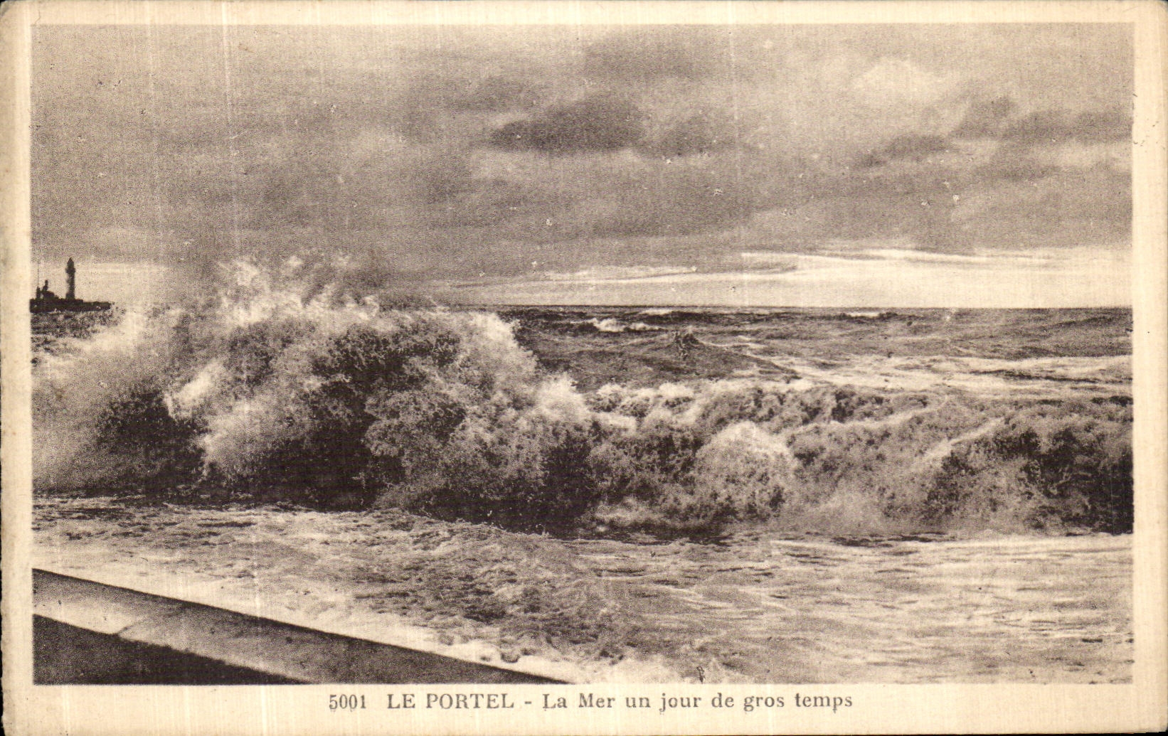 CPA Le Portel La Mer un jour de gros temps