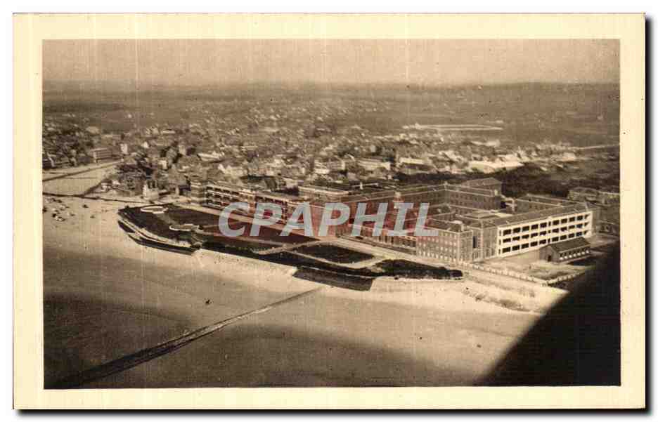CPA Berck Plage L Hopital Maritime vu en Avion