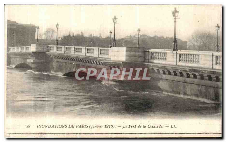 CPA Inondations de Paris Le pont de la Concorde 