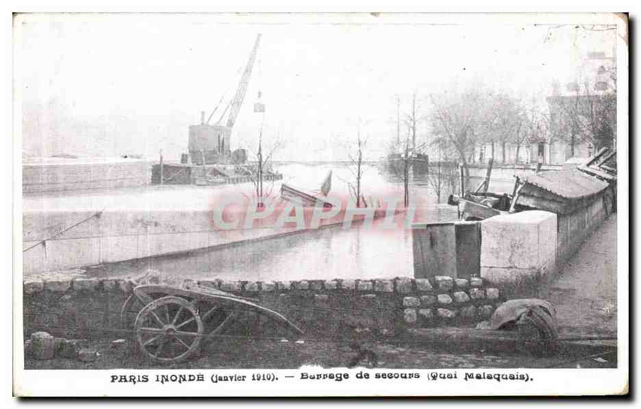 CPA Paris Inonde Burrage de Secours Quai Malaquais 