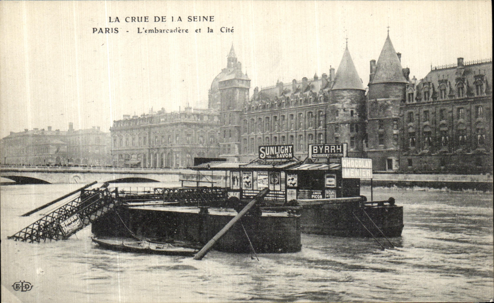 Paris - La crue de la Seine - L'embarcadère et la Cité