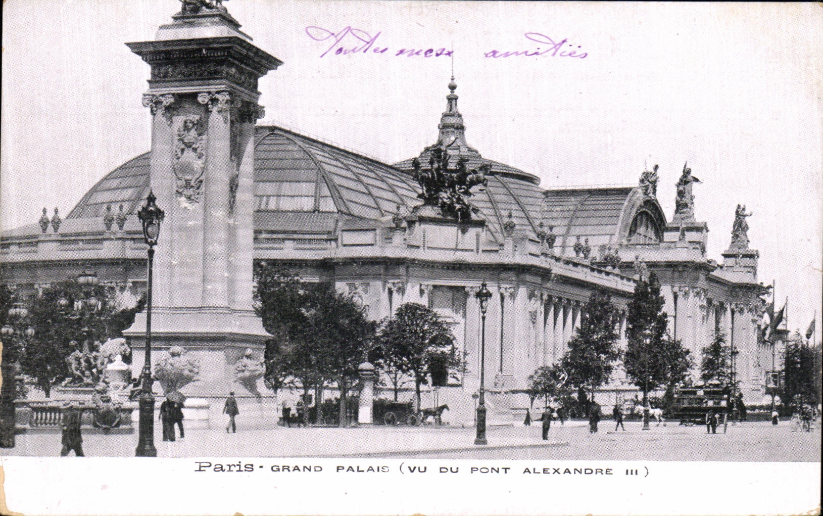 CPA Paris Grand Palais Vue du pont Alexandre III