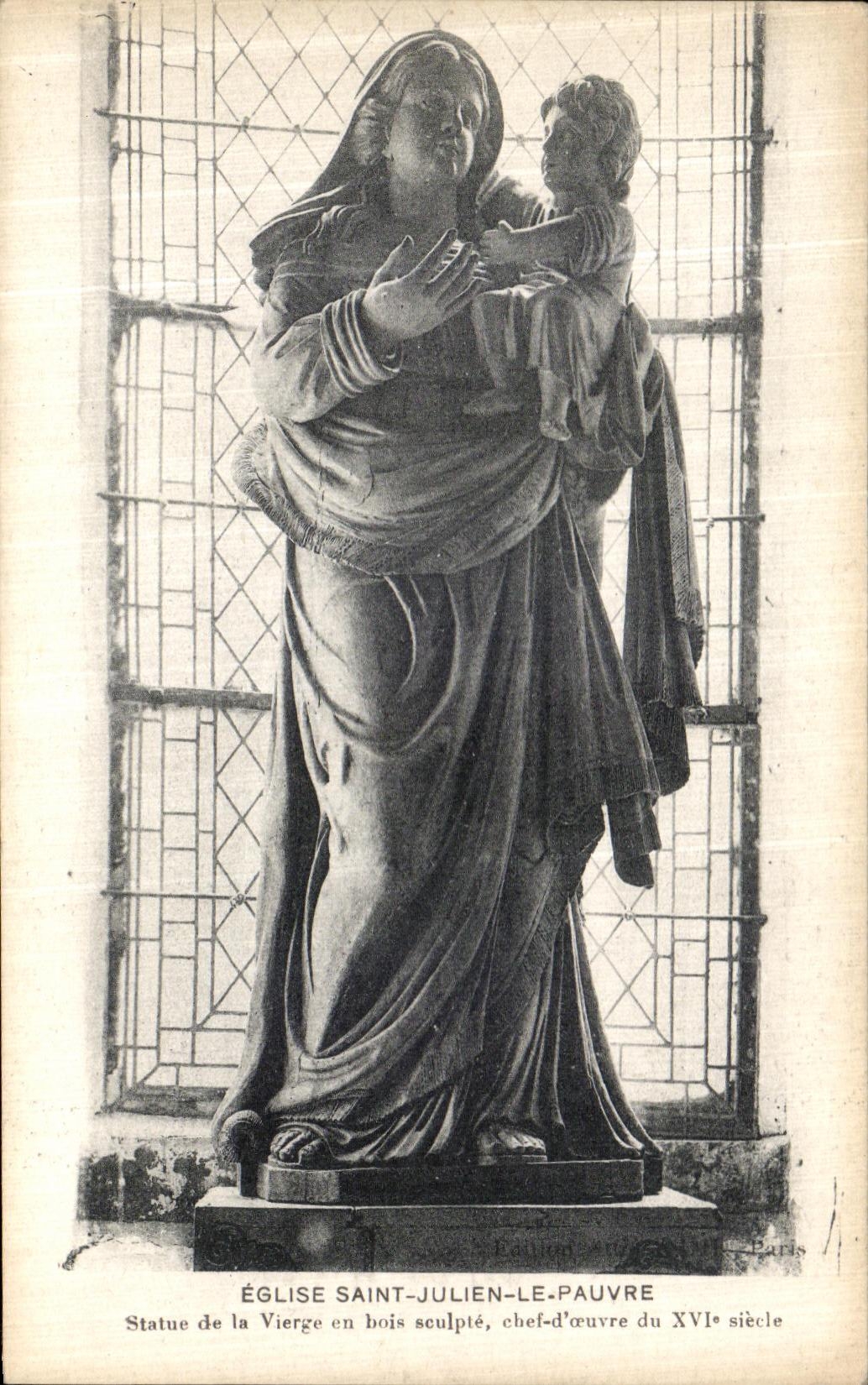 CPA Paris L Eglise Saint Julien Pauvre Statue de la vierge 