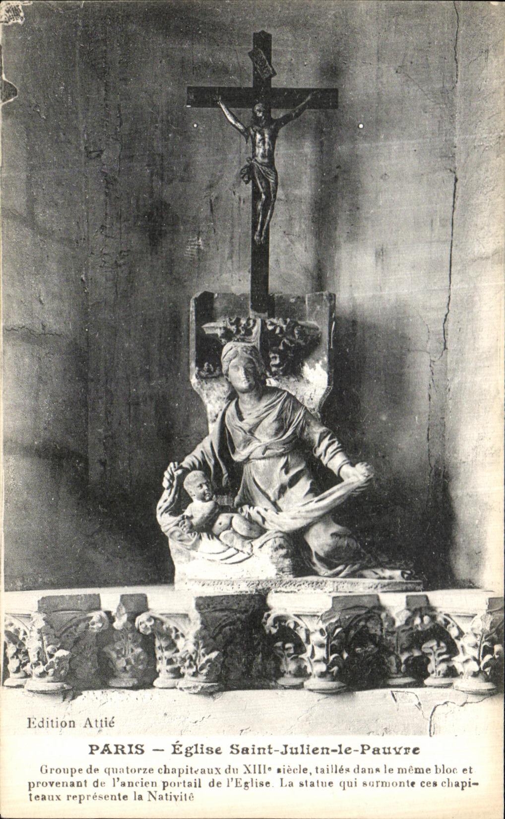 CPA Paris L Eglise Saint Julien Pauvre Statue de Vincent de Paul