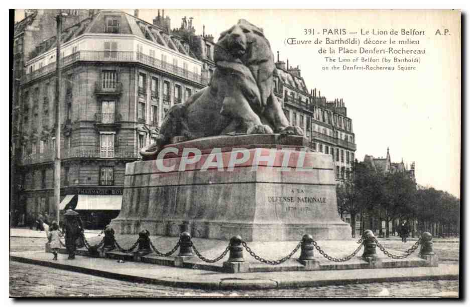 CPA Paris Le Lion de Belfort decire le milieu de la Place Denfert Rochereau