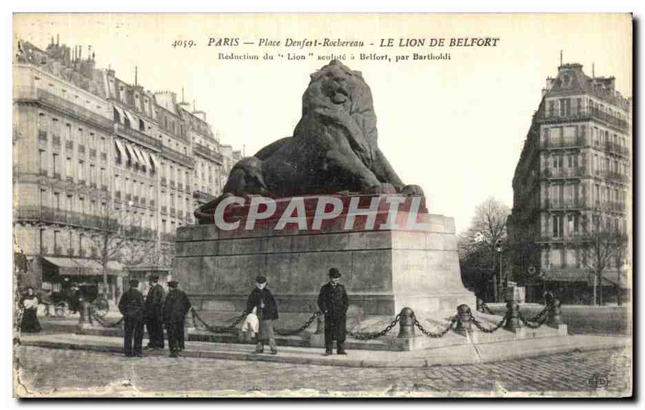 CPA Paris Place Denfert Rochereau Le Lion de Belfort
