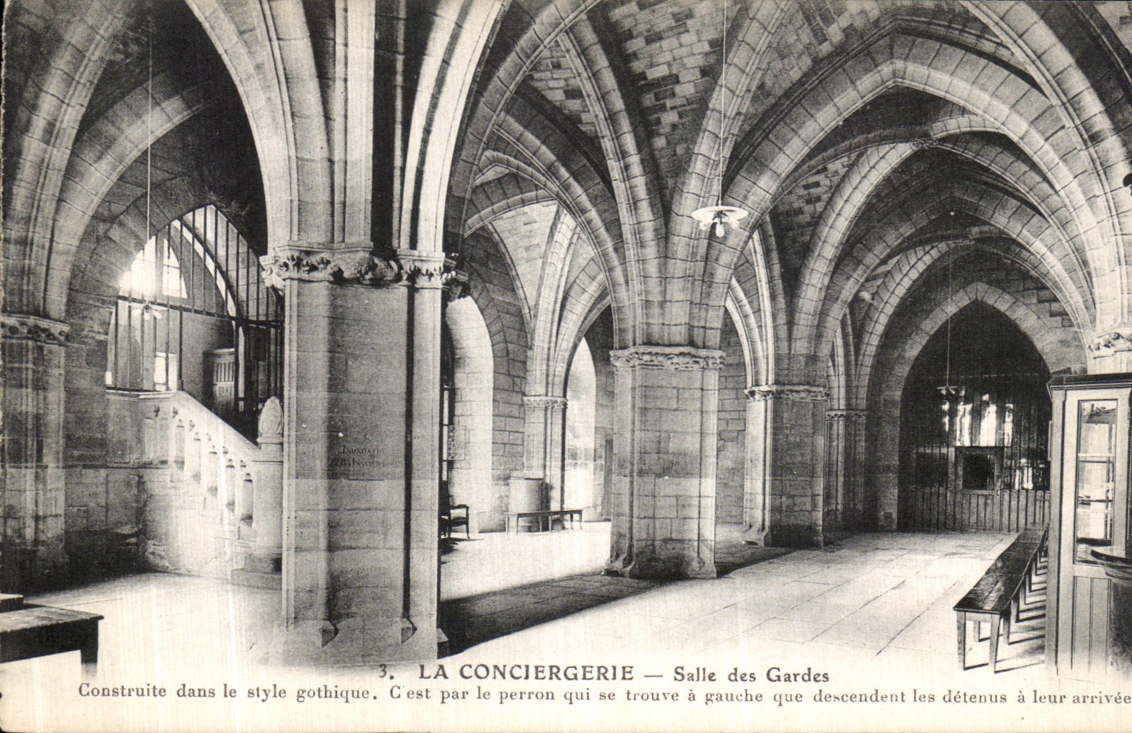 CPA La Conciergerie Salle des Gardes