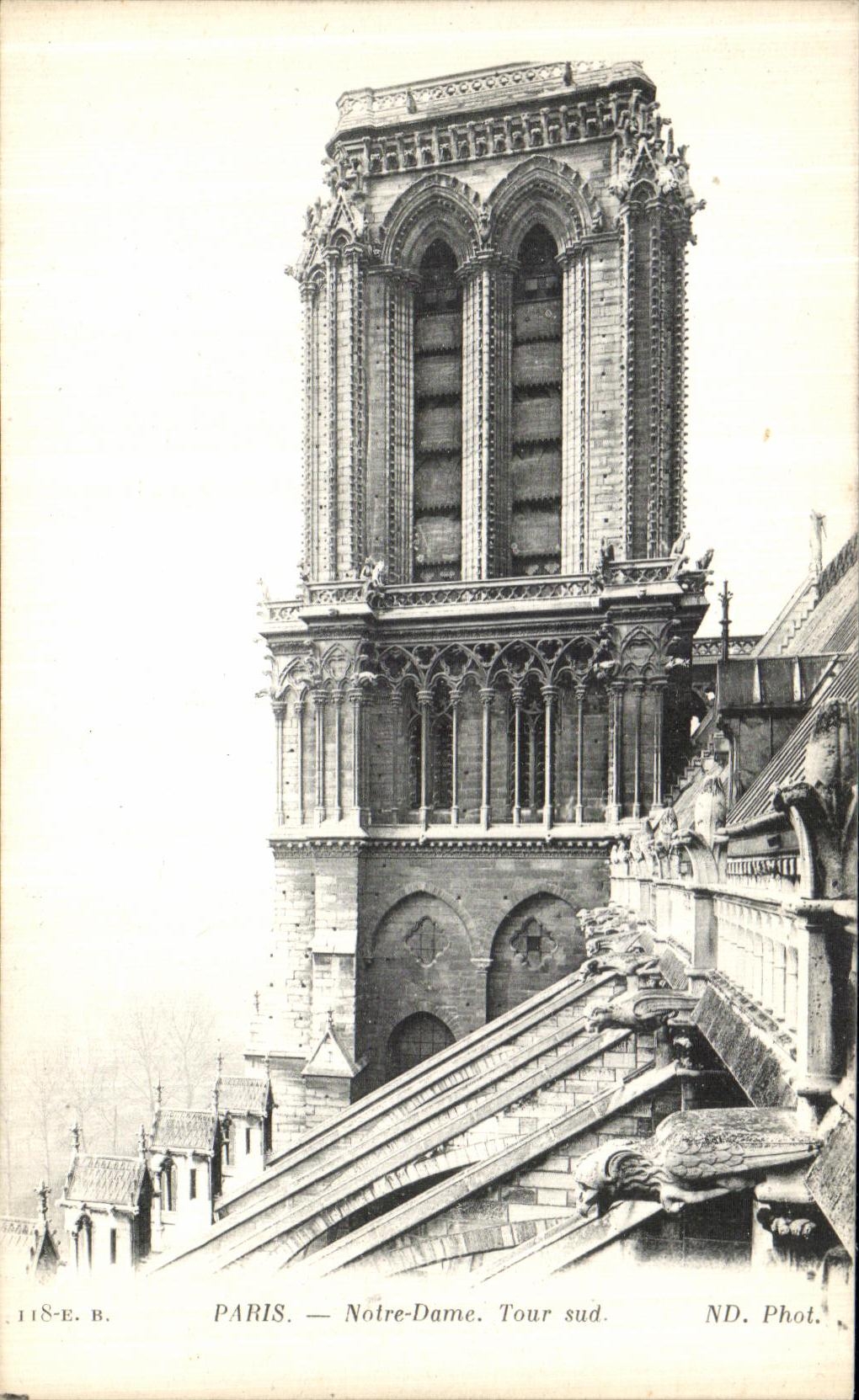 CPA Paris Notre Dame Tour sud