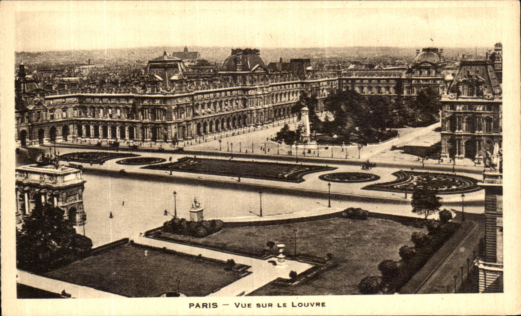 CPA Paris Vue Sur Le Louvre