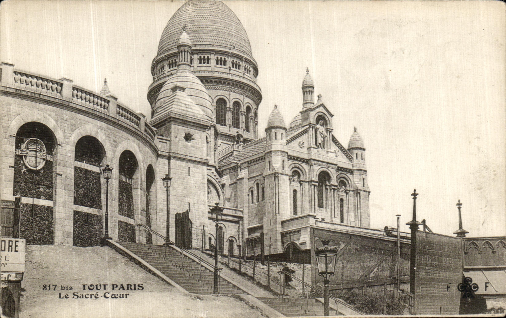 CPA Paris Tour Le Sacre Coeur