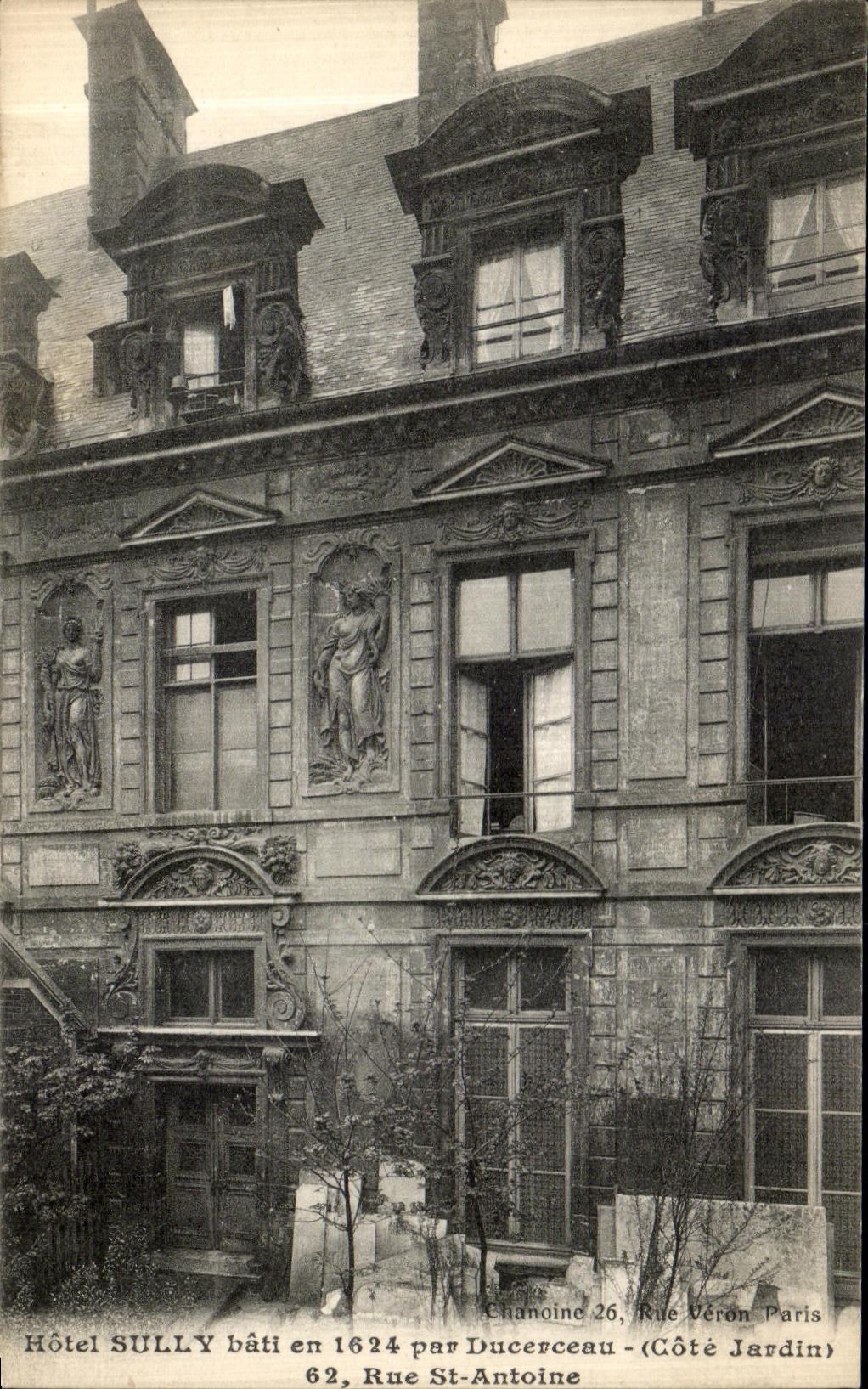 CPA Paris Hotel Sully bati en 1624 Par Ducerceau