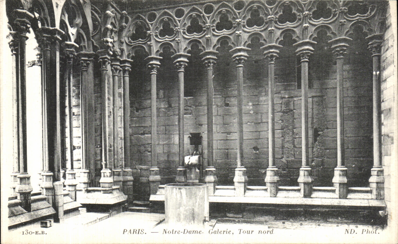 CPA Paris Notre Dame Galerie Tour Nord 
