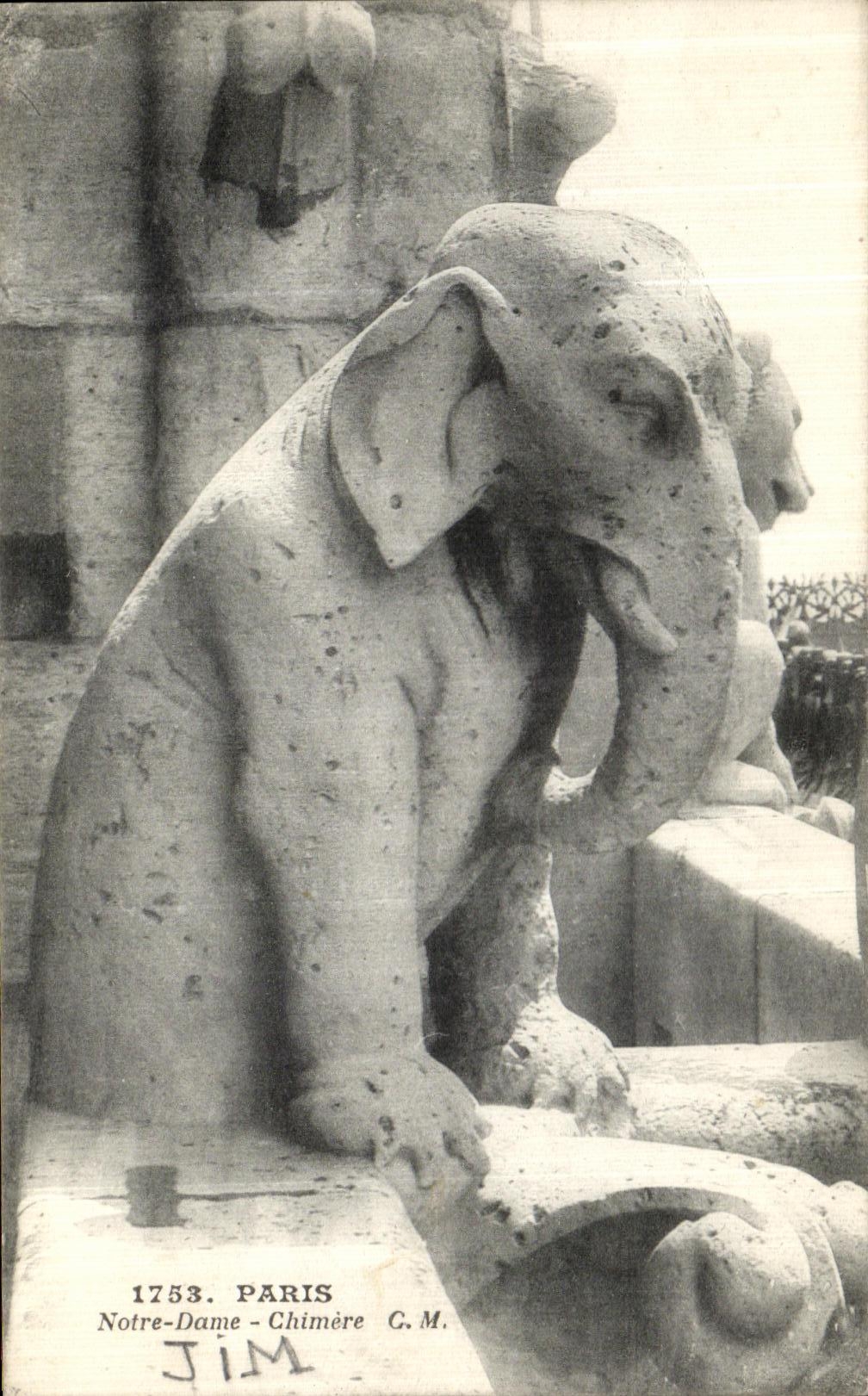 CPA Paris Notre Dame Chimere Elephant