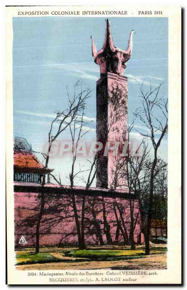 CPA Exposition Coloniale Internationale Paris 1931 Madagascar Aloalo des Bucranes 
