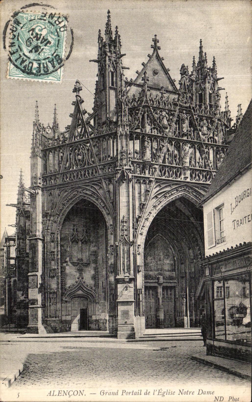 CPA Alencon Grand Portail de L Eglise Notre Dame