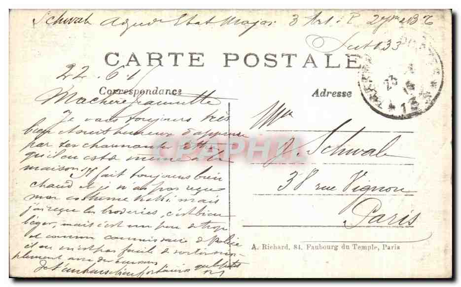 CPA Arras La Grande Guerre La grand place Militaria  — Rückseite