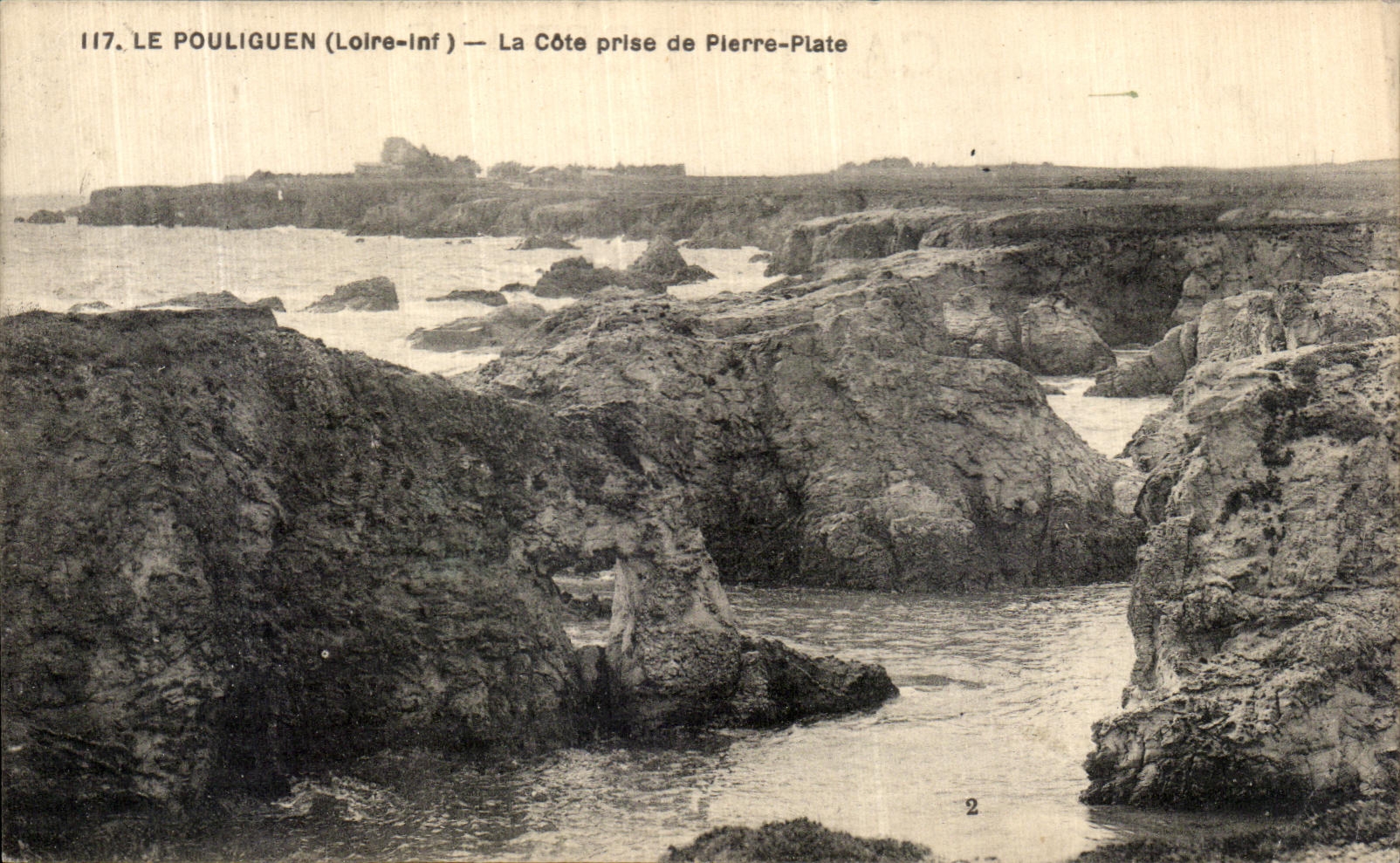 CPA Le Pouliguen La Cote Prise de Pierre Plate