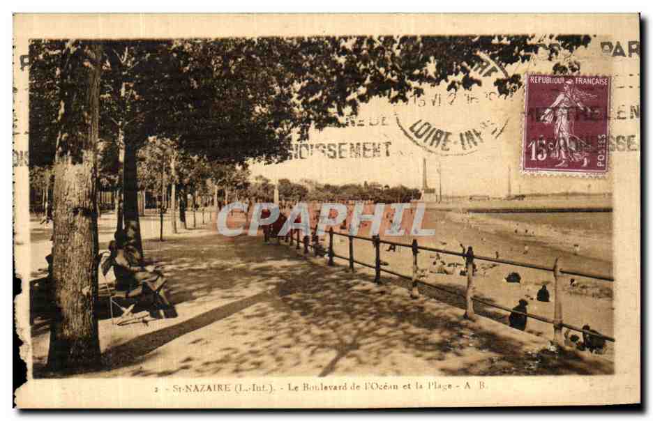 CPA Saint Nazaire Le Boulevard de l Ocean et la Plage