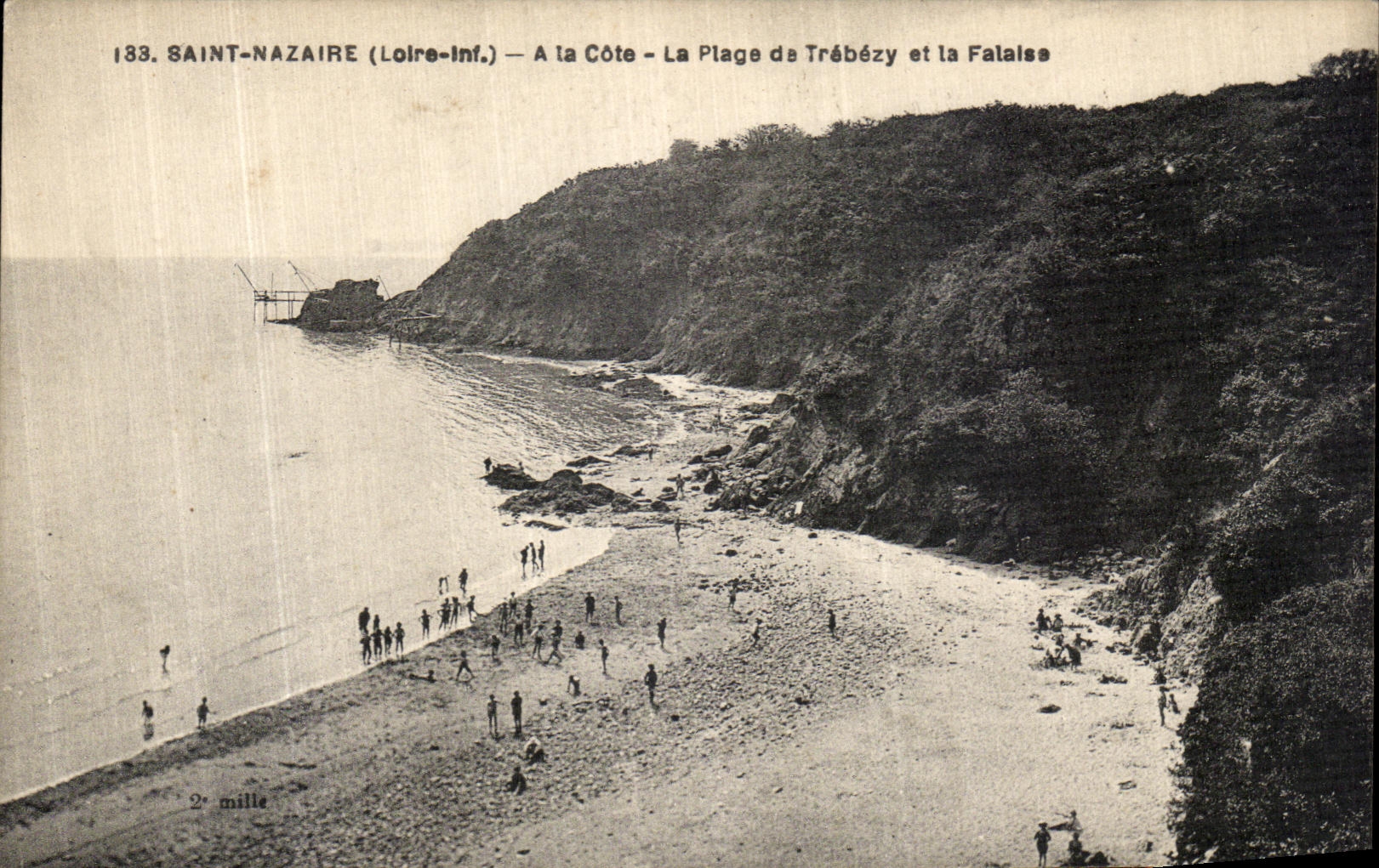 CPA Saint Nazaire A Le Cote La Plage de Trebezy et la Falaisa