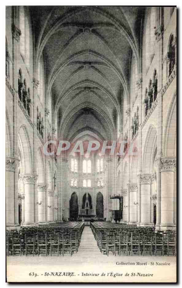 CPA Saint Nazaire Interieur de l Eglise de St Nazaire