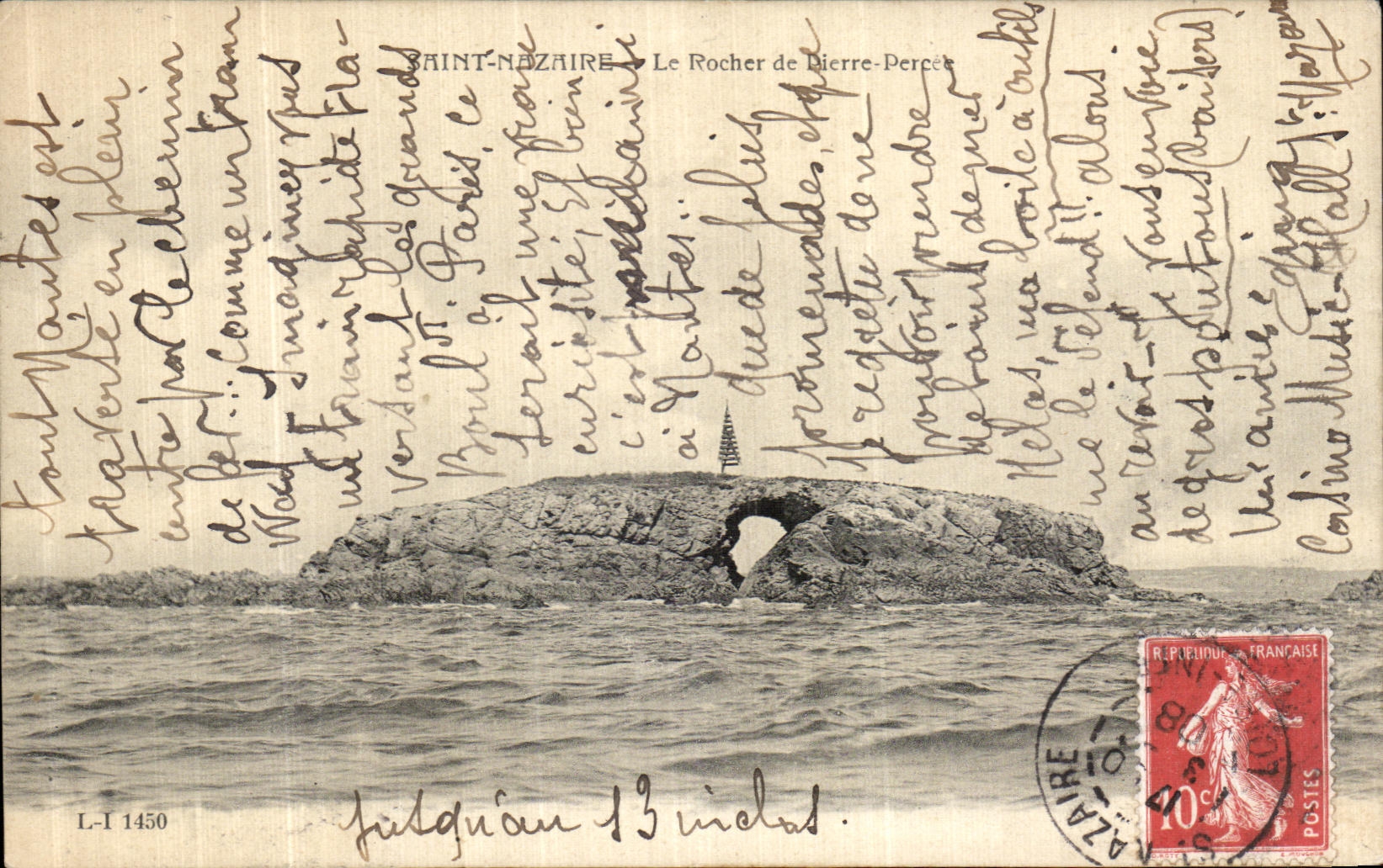 CPA Saint Nazaire Le Rocher de Pierre Percee