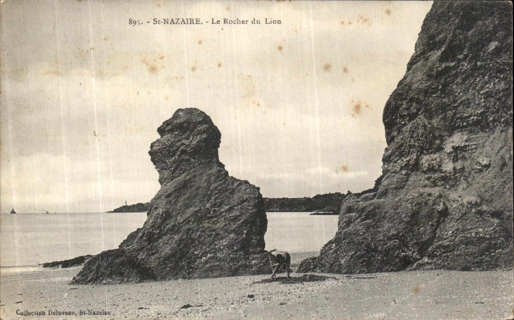 CPA Saint Nazaire Le Rocher du Lion